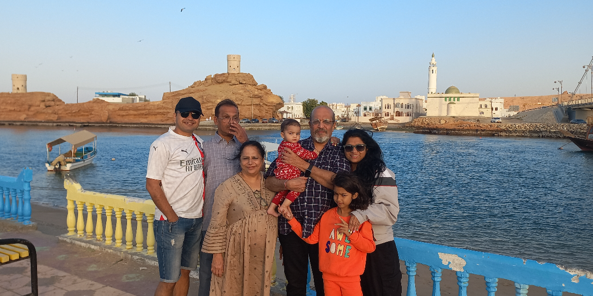How to Find a Tour Guide in Oman 2026 — Complete Guide